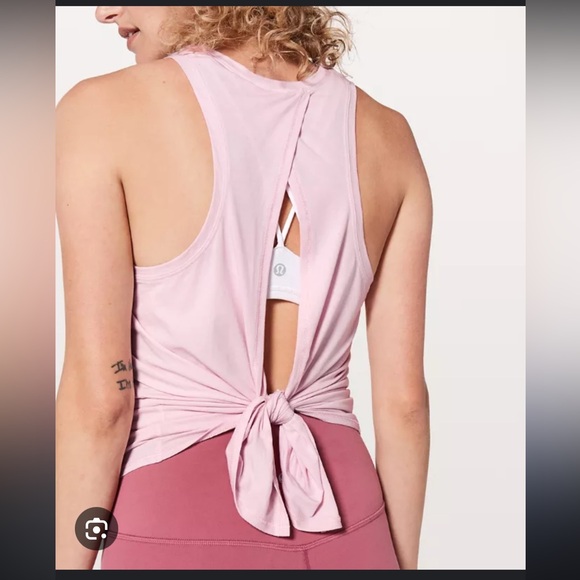 Lululemon All Tied Up Tank - Picture 3 of 7